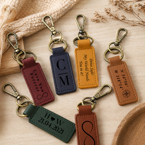 Personalised leather keyring - personalised,
