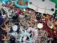 2KG Costume Jewellery Bundle Creative Crafting New & Used Mixed Re-Sale