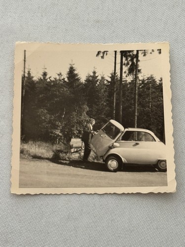Vintage bmw isetta car - bmw,