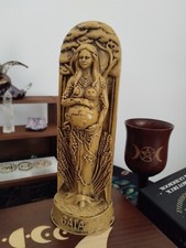 Gaia Goddess Statue, Mother