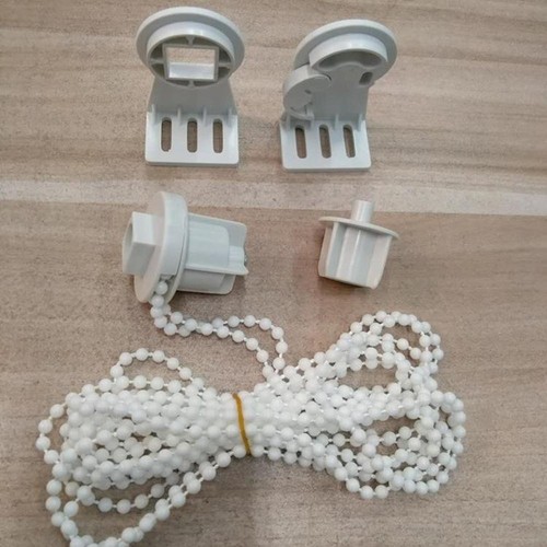 Roller blind fitting - roller, for