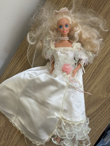 Vintage 1991 barbie - vintage,