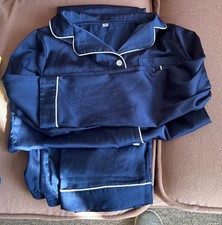 GIRLS PYJAMAS IN NAVY BLUE WITH WHITE TRIM - SIZE 150 cm