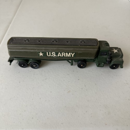 Corgi juniors mack rseries - corgi,