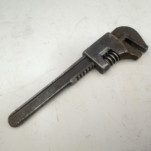 Bicycle wrench adjustable - ,