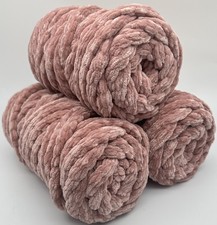 Chunky Knit Velvet Blanket