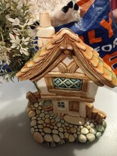 Cobble Cottage Pendelfin