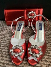 Red low heel matching show and bag set, Mary shoes Francesca