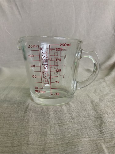 Vintage pyrex glass - pyrex, liquid