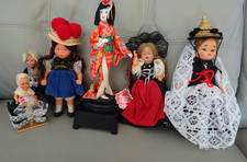6 National Costume dolls