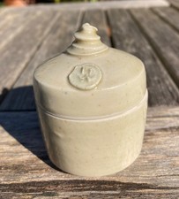 HUGH WEST CREAM  PORCELAIN