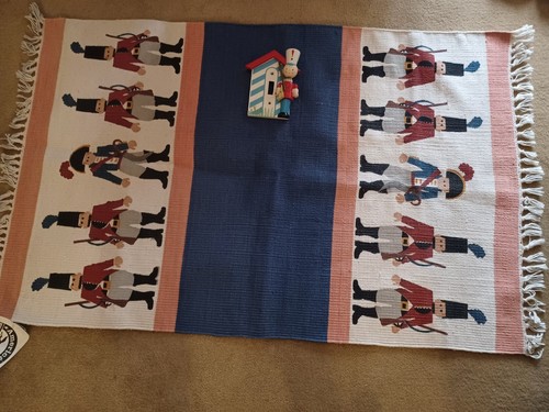 Vtg 100 cotton - handwoven, 2'x
