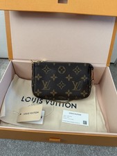 Louis Vuitton Monogram Mini