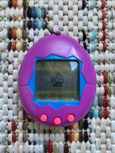Vintage tamagotchi 1997 - tamagotchi, p1