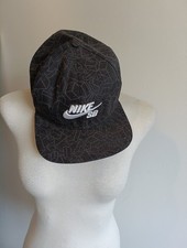 Authentic Nike SB grey Baseball Cap One Size 