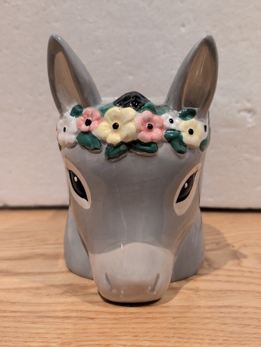 Donkey shaped mug - mug, 3d