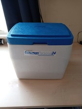 Coleman Personal 24 Vintage Retro Coolbox Blue and White with Drain Plug