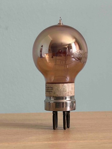 Marconi type bright emitter - r,