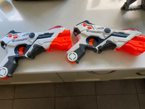 Nerf alphapoint lasers guns - lasers,