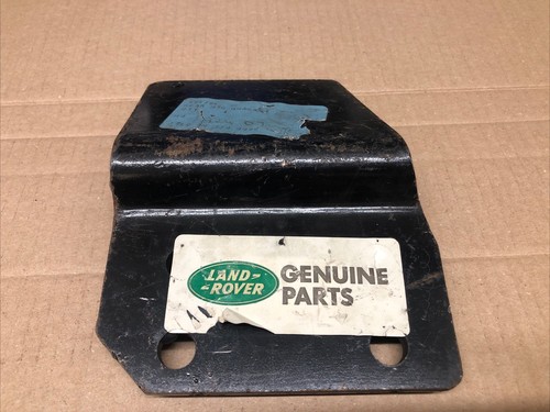 Genuine land rover - 101, forward