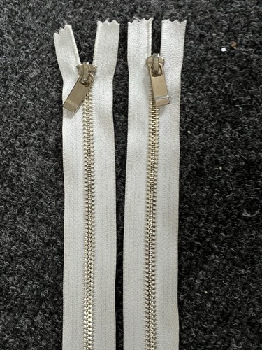Closed end gold teeth zips - closed,