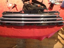 Genuine Used MINI Front Chrome Grill R56 R55 Pre LCI Cooper / One 2752363 #1