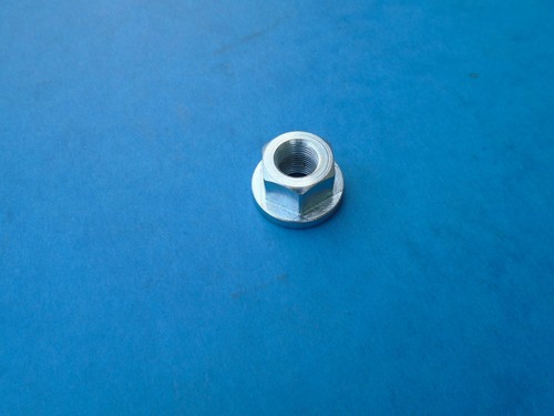 Triumph pre unit gearbox clamp - pre,