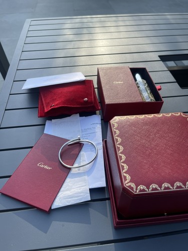 Cartier juste clou - un,