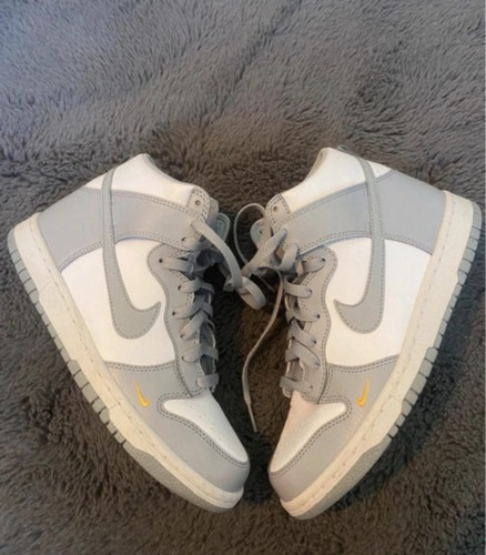 Nike grey and - grey,