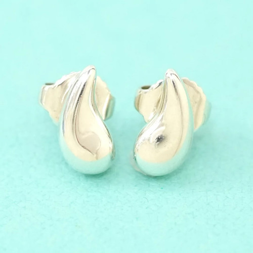 Tiffany teardrop stud - tiffany,