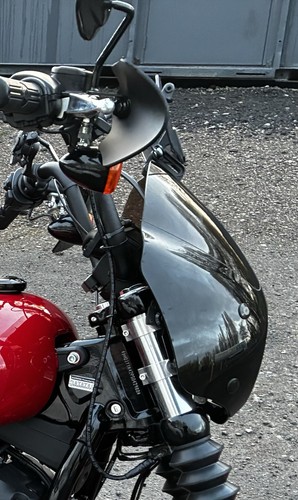 Memphis shade cafe racer - cafe,