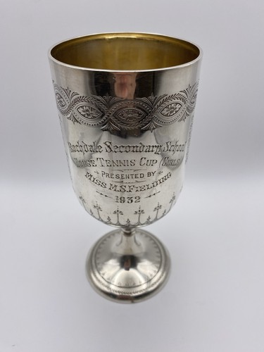 Distinguished 1932 english - distinguished,