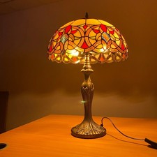 ANTIQUE TIFFANY STYLE TABLE