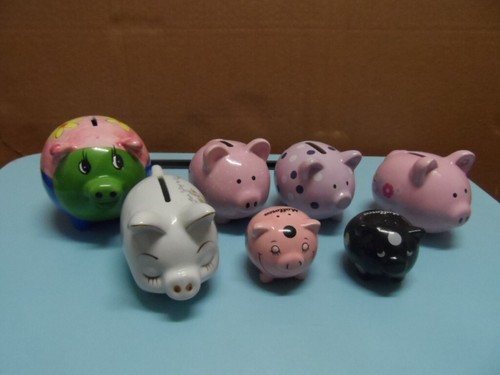 Bundle pigs moneyboxes - of, /