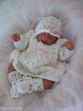 BABY KNITTING PATTERNS DK 21 MISTY GIRLS OR REBORN DOLLS PRECIOUS NEWBORN KNITS