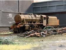 OO gauge locomotive: Scrapyard