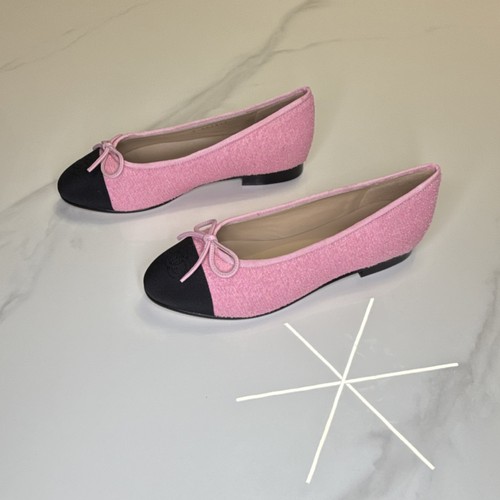 Chanel pink bouclé - chanel,