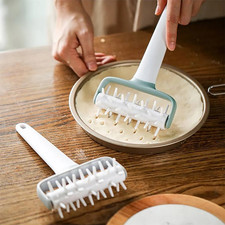 Plastic pizza base - pizza, pie