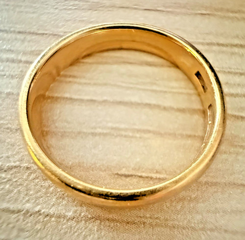 22ct solid gold wedding ring - solid,