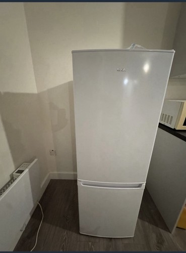 Logik l50bw22 free standing - l50bw22,