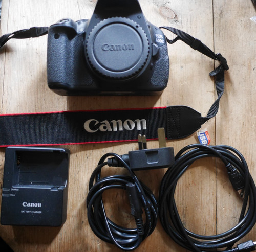 Canon eos 600d dslr - eos, body