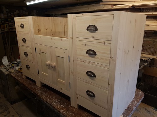 Solid wood kitchen cabinetry - solid,