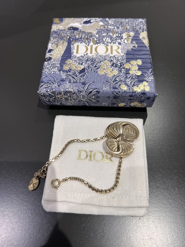 Dior gold flower bracelet - dior,