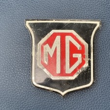 Original MGB GT Midget Red & Black Front Grill Badge MG part ARA2148