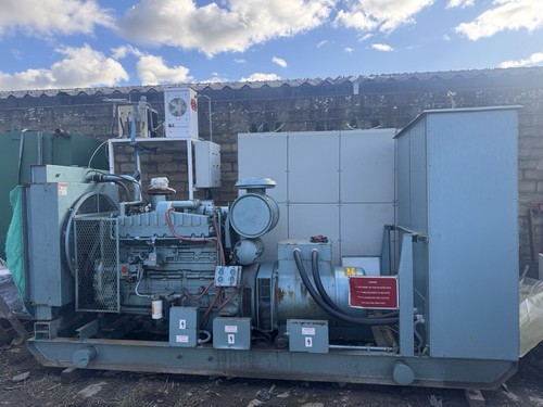 Cummins 250 kva - cummins,