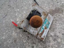 OPTARE ALERO PARTY BUS 2003 RHD HAND LEVER PUMP MECHANISM PART