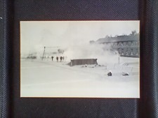 MEN ON ASSAULT COURSE MILITARY