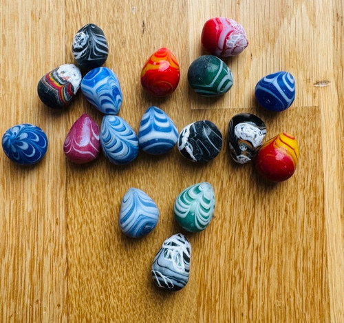 Hand blown glass - 17, eggs