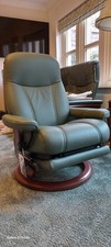 Stressless Consul Chair with Power Dual Motor Medium Green Leather Reclainer
