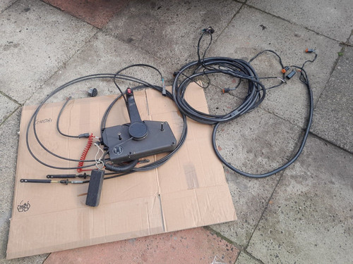 Johnson suzuki outboard - johnson,